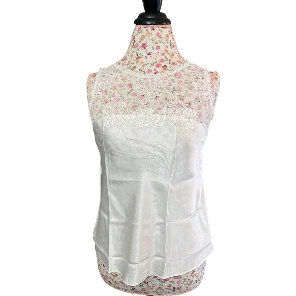 California Dynasty Silky Top Cream Lace Embroidered Pink Beads size Medium
